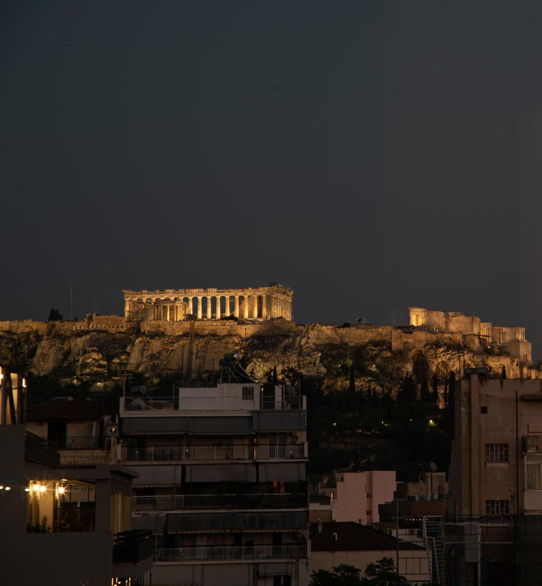 Stunning Acropolis View - 500M Metro - At Historical Center Daire Atina Dış mekan fotoğraf